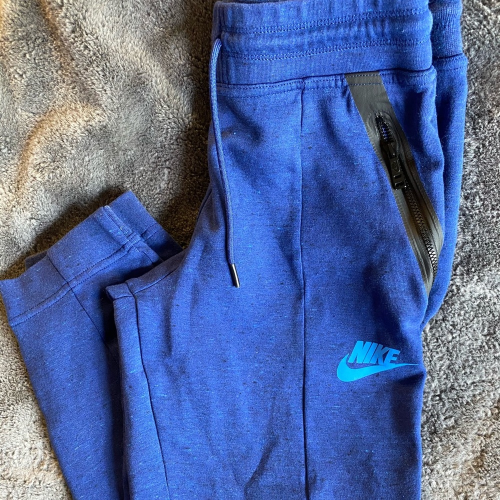 Nike sweats kids